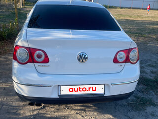 2008 Volkswagen Passat B6, белый, 670000 рублей, вид 2
