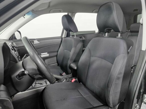 2011 Subaru Forester III Рестайлинг, чёрный - вид 9