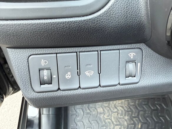 2012 Kia Rio 4-speed III, чёрный - вид 9