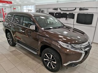 2020 Mitsubishi Pajero Sport III, коричневый, 4500000 рублей, вид 3
