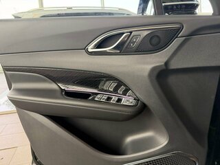 2025 Hongqi HS3, чёрный, 3199000 рублей, вид 5