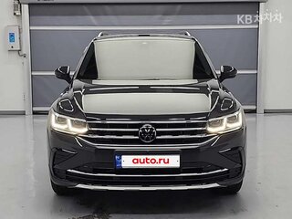 2023 Volkswagen Tiguan II Рестайлинг, чёрный, 3342000 рублей, вид 3