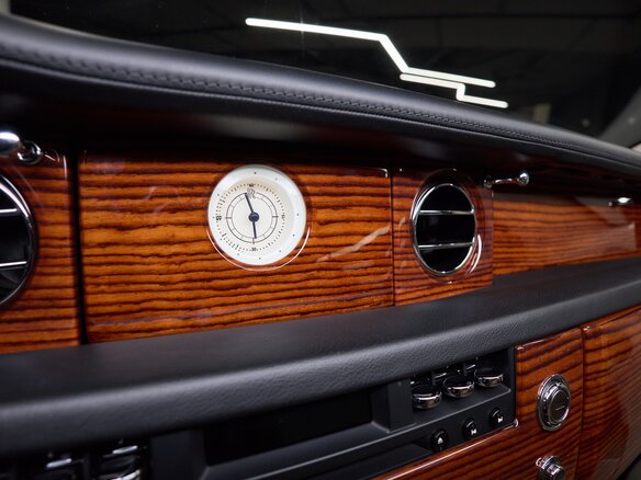 2008 Rolls-Royce Phantom VII, чёрный, 27550000 рублей - вид 29