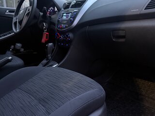 2016 Hyundai Solaris I Рестайлинг, коричневый, 1020000 рублей, вид 5