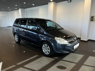Opel Zafira B Рестайлинг