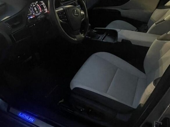 2024 Lexus ES 300h VII Рестайлинг, серый, 5500000 рублей - вид 23
