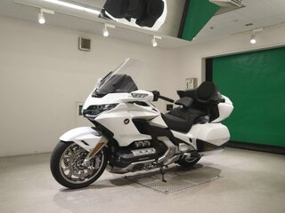 2022 Honda GL 1800 Gold Wing, белый, 2680000 рублей, вид 5