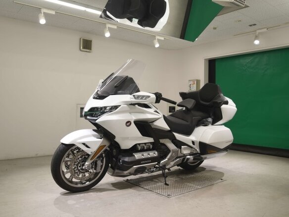 2022 Honda GL 1800 Gold Wing, белый, 2680000 рублей - вид 4