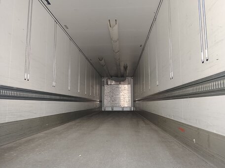 2021 Schmitz Cargobull SKO, белый, 7690000 рублей, вид 5