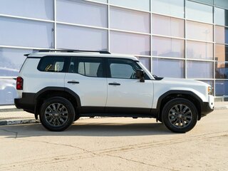 2026 Toyota Land Cruiser Prado 250 Series, белый, 11700000 рублей, вид 4