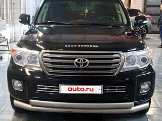 2013 Toyota Land Cruiser 200 Series Рестайлинг 1, чёрный, 3300000 рублей, вид 1