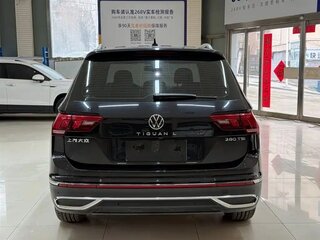 2023 Volkswagen Tiguan II Рестайлинг, чёрный, 2545000 рублей, вид 5