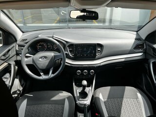 2024 Lada (ВАЗ) Vesta I Рестайлинг (NG), чёрный, 1238000 рублей, вид 3