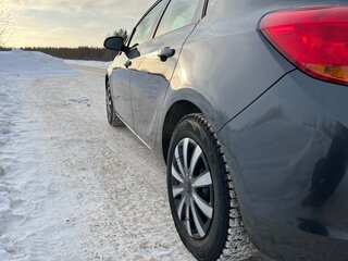 2012 Opel Astra J, серый, 775000 рублей, вид 4