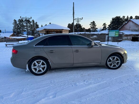 2009 Audi A4 IV (B8), бежевый, 950000 рублей - вид 3
