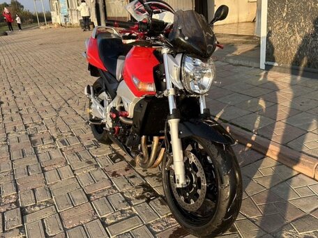 2006 Suzuki GSR 600, красный, 465000 рублей, вид 2