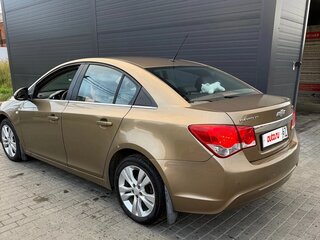 2013 Chevrolet Cruze I Рестайлинг, золотистый, 680000 рублей, вид 3