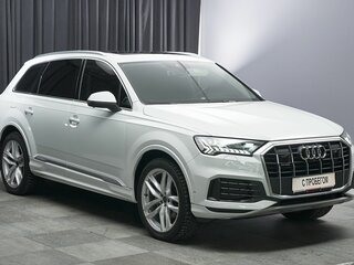 2020 Audi Q7 45 TDI II (4M) Рестайлинг, белый, 7480000 рублей, вид 3