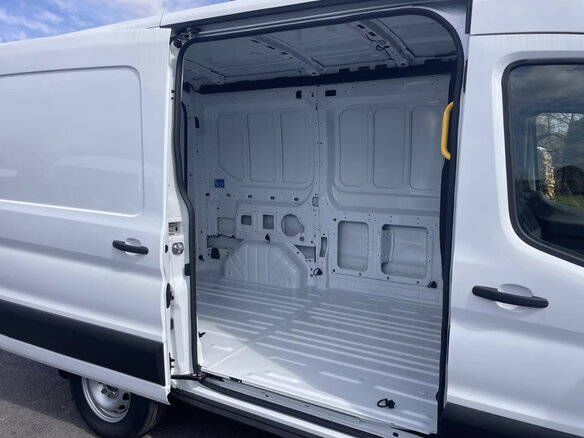 2025 Ford Transit, белый, 6770000 рублей - вид 6