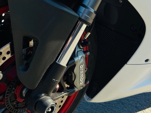 2021 Ducati Panigale V2, белый, 1560000 рублей - вид 13