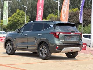 2022 Kia Seltos I Рестайлинг, зелёный, 1806000 рублей, вид 3
