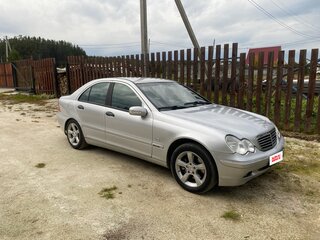 2002 Mercedes-Benz C-Класс 240 II (W203), серый, 600000 рублей, вид 2