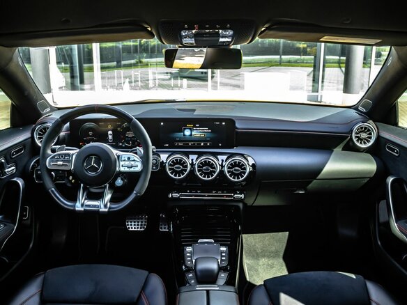 2021 Mercedes-Benz CLA AMG 45 AMG S II (C118, X118), жёлтый - вид 10