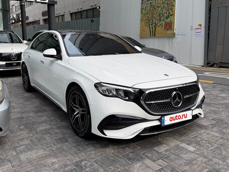 2025 Mercedes-Benz E-Класс 200 VI (W214, S214), белый, 6900000 рублей, вид 1