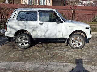 2019 Lada (ВАЗ) 2121 (4x4) I Рестайлинг, белый, 680000 рублей, вид 4