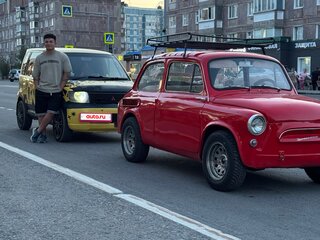 2002 Mitsubishi eK Wagon I, жёлтый, 240000 рублей, вид 4