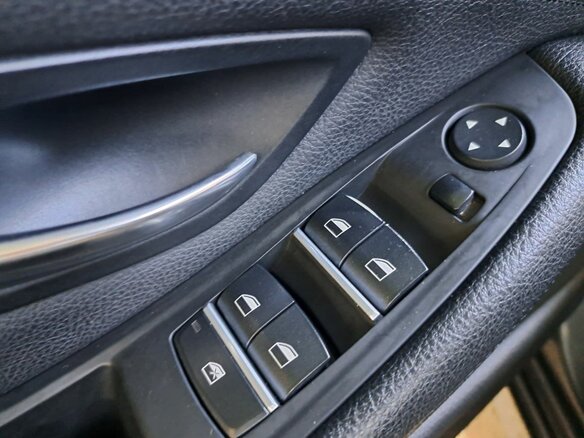 2015 BMW 5 серии 520d VI (F10/F11/F07) Рестайлинг, серый, 1565000 рублей - вид 18