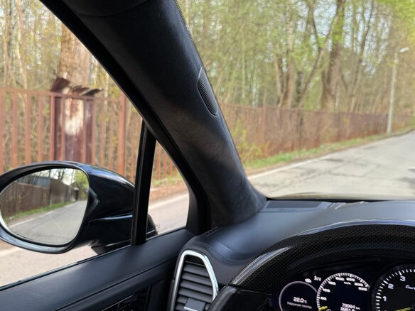 2019 Porsche Cayenne Turbo S E-Hybrid III, чёрный, 12300000 рублей - вид 13