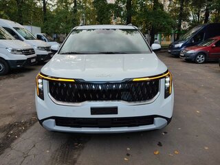 2025 Kia Carnival IV Рестайлинг, белый, 6200000 рублей, вид 2