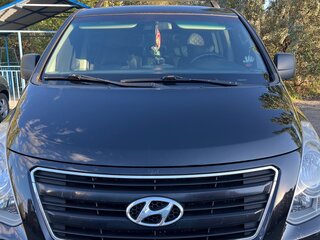 2012 Hyundai H-1 II, чёрный, 1450000 рублей, вид 1