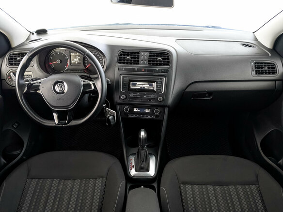 2017 Volkswagen Polo V Рестайлинг, синий - вид 13
