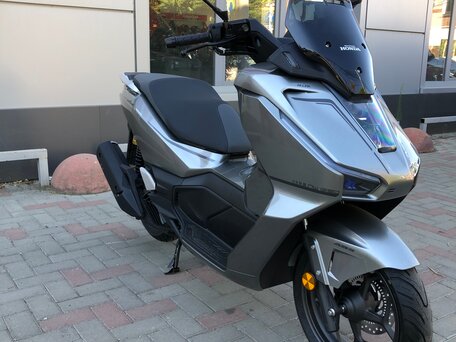 2026 Honda ADV150, серебристый, 400000 рублей, вид 5