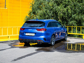 2021 Kia Ceed III Рестайлинг, синий, 1790000 рублей, вид 5