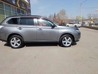 2012 Mitsubishi Outlander III, серый, 1485000 рублей, вид 3
