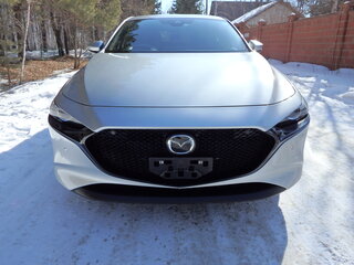 2022 Mazda 3 IV (BP), серебристый, 2250000 рублей, вид 1