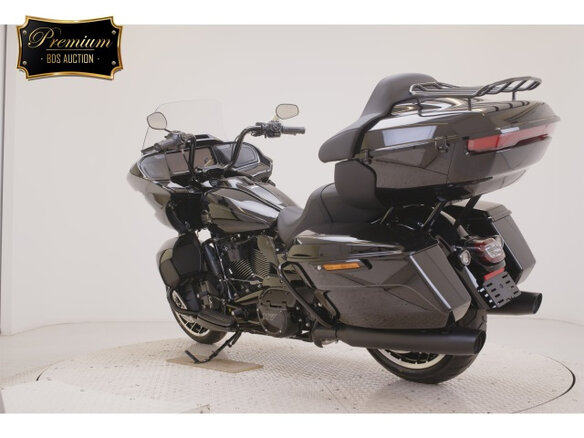 2026 Harley-Davidson Road Glide, чёрный, 2800000 рублей - вид 5