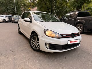 2012 Volkswagen Golf 6-speed VI, белый, 550000 рублей, вид 3