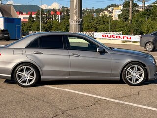 2011 Mercedes-Benz E-Класс 200 7G-Tronic IV (W212, S212, C207), серый, 1560000 рублей, вид 3
