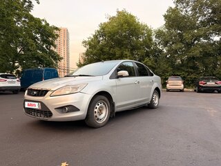 2009 Ford Focus II Рестайлинг, серебристый, 300000 рублей, вид 1