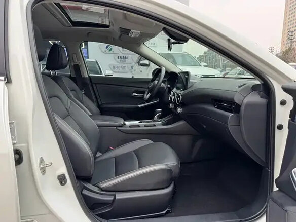 2022 Nissan Sylphy IV (B18), белый, 1100000 рублей - вид 9