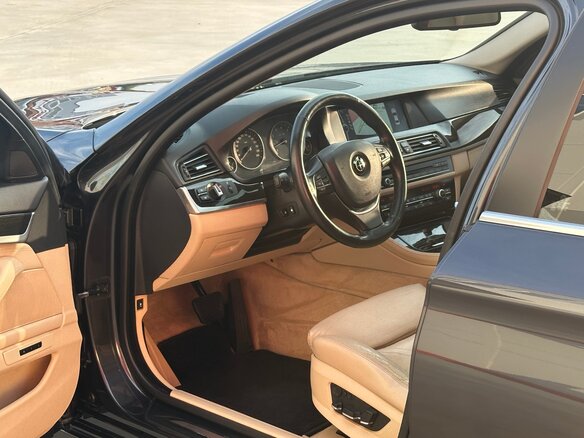 2011 BMW 5 серии 523i VI (F10/F11/F07), серый, 1700000 рублей - вид 11