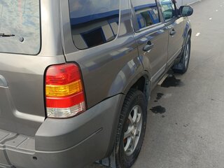 2005 Ford Escape I Рестайлинг, серый, 440000 рублей, вид 4