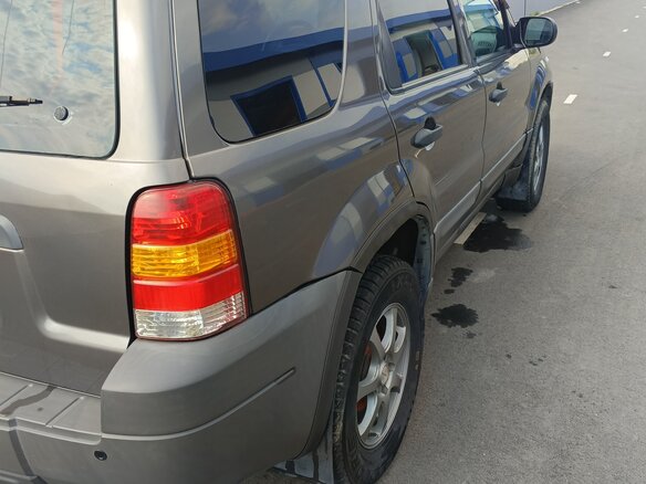 2005 Ford Escape I Рестайлинг, серый, 440000 рублей - вид 3