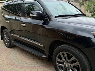 2014 Lexus LX 570 III Рестайлинг, чёрный, 4500000 рублей, вид 5