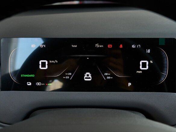 2026 Changan Qiyuan Q05 51.9 kWh II, серебристый, 2328000 рублей - вид 19