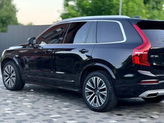 2021 Volvo XC90 II Рестайлинг 1, чёрный, 4100000 рублей, вид 3